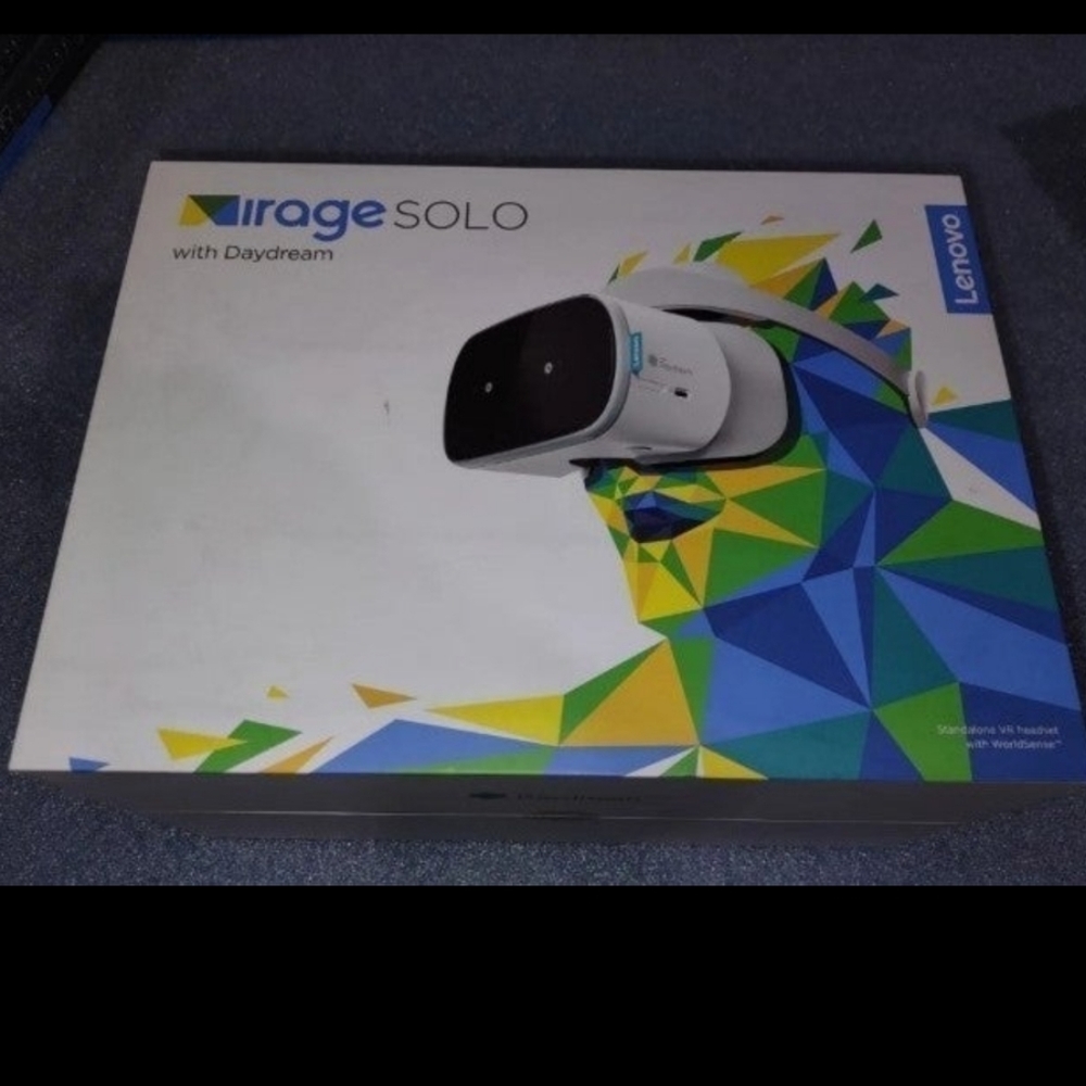 Mirage Solo w/ Daydream Stand-alone VR w/ Worldsense *NEW*